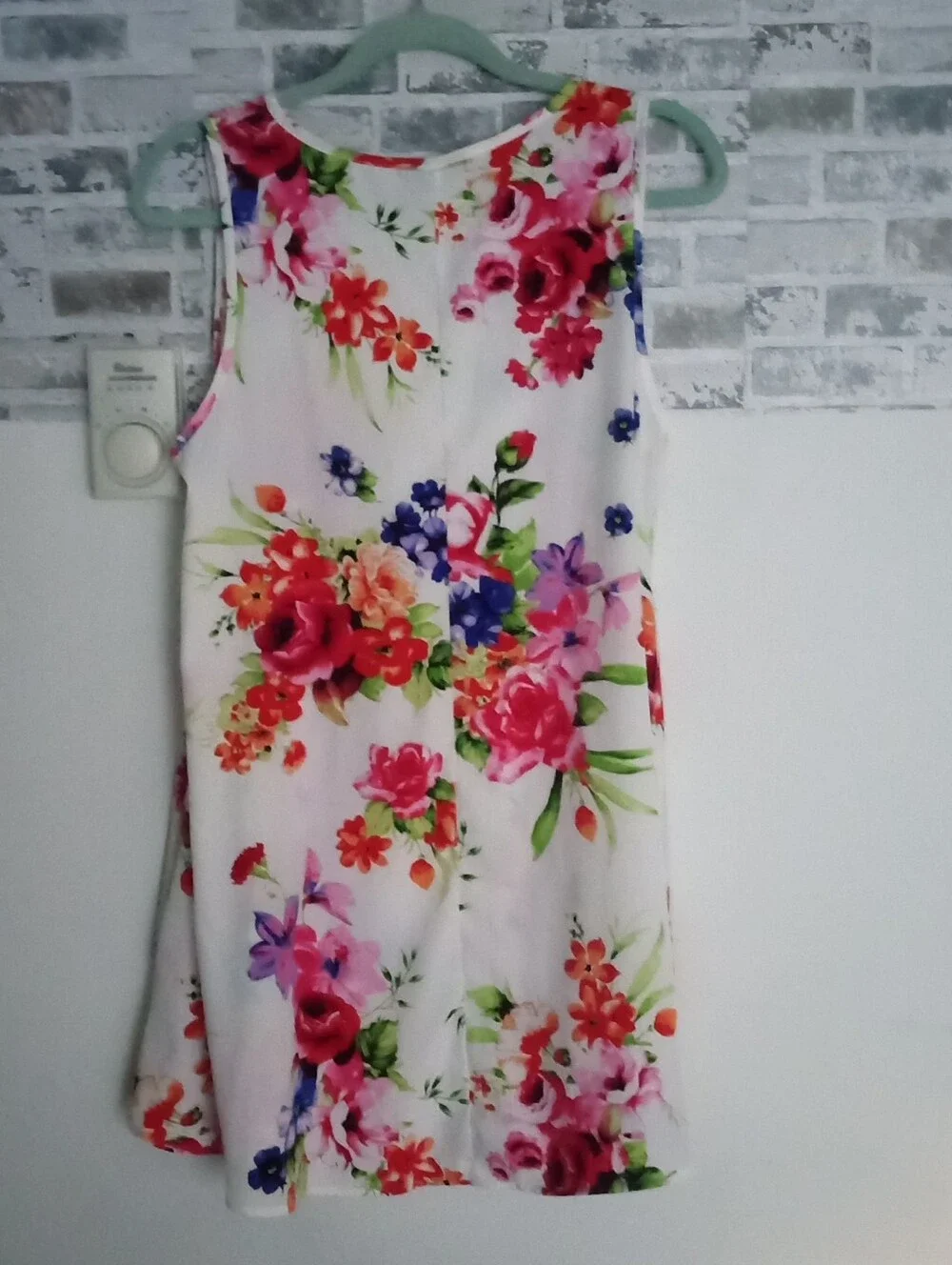 Girls' Floral Sleeveless Dress - White with Pink & Red Blooms
